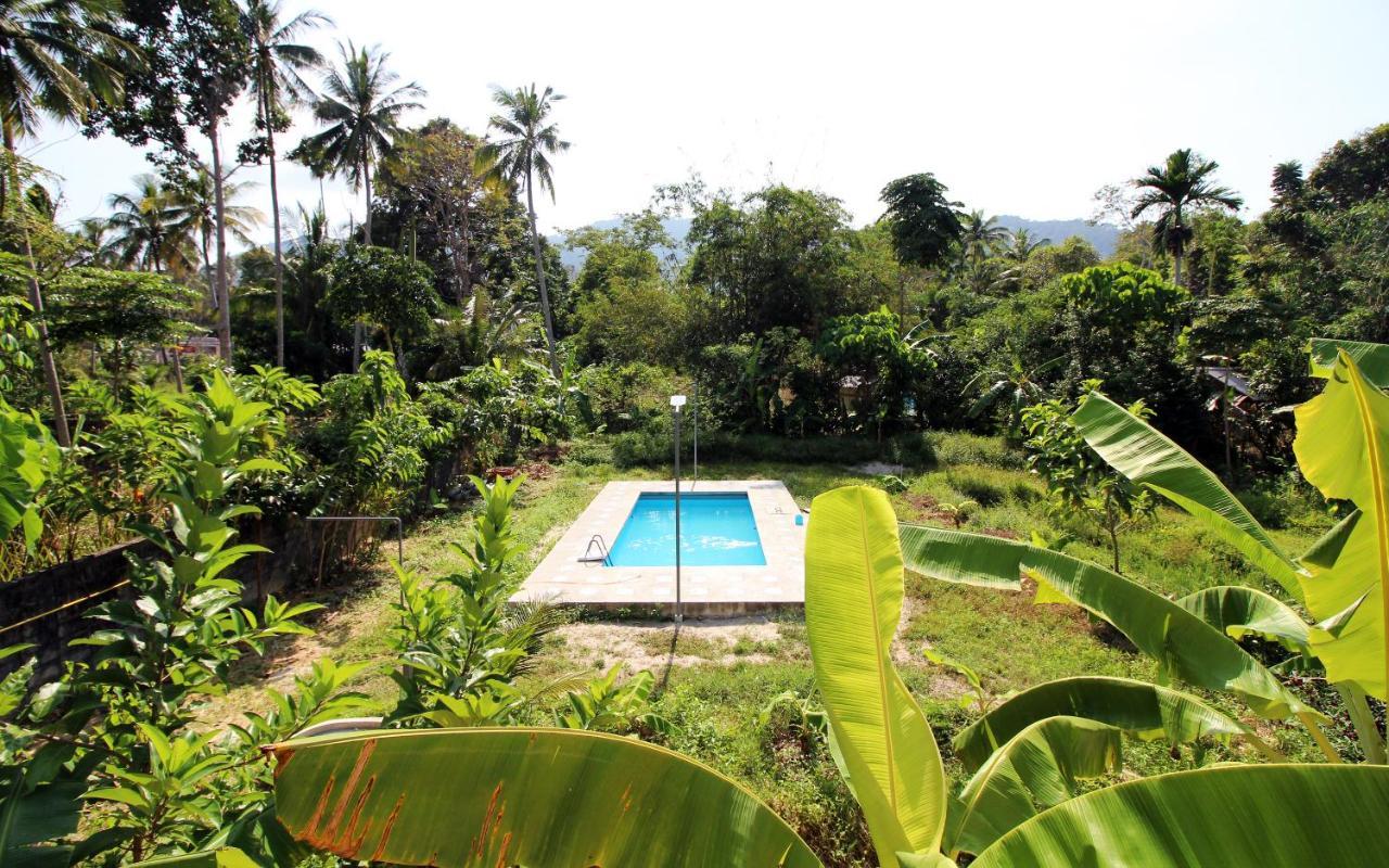 Malee Malee Guesthouse 란타섬 외부 사진