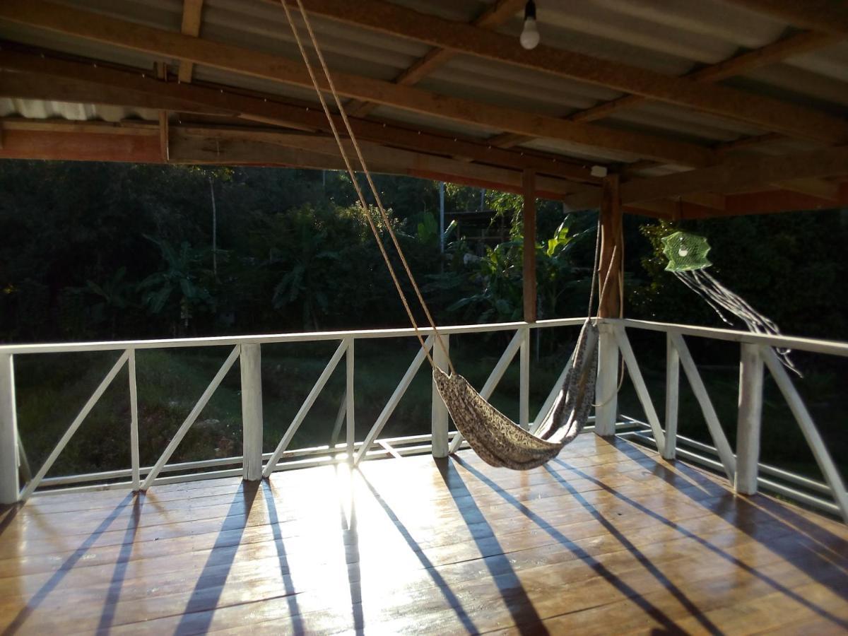 Malee Malee Guesthouse 란타섬 외부 사진