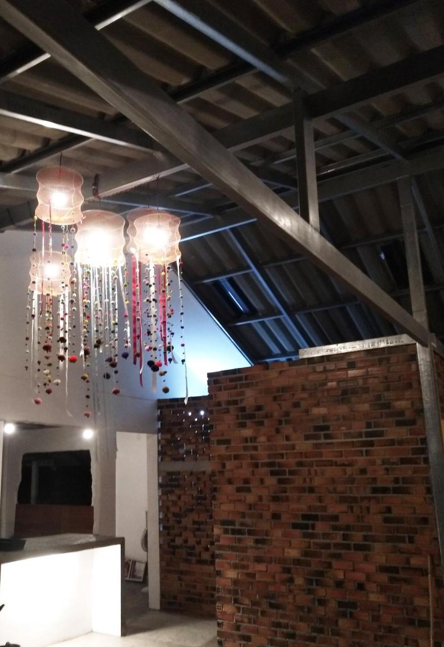 Malee Malee Guesthouse 란타섬 외부 사진